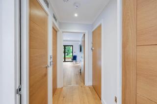 The Concord Modern 1 Bedroom Apartments - Brentford - 1