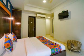 FabExpress Manas Residency - Mumbai - 4