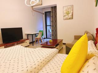 Lan House Youth Apartment - Canton - 3