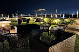 3BHK Apartment Santacruz Mumbai, 104 - Mumbai - 3