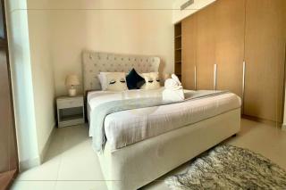 Pool View Living, Direct Beach Access- Surf Tower 2, Creek Beach - Dubai - 0