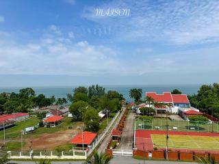 Laguna Seaview Suites PD By Maison - Port Dickson - 1