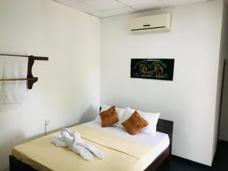 The Velvet Dambulla - 6