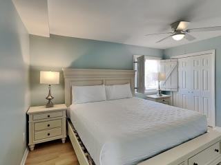 PC Beach Retreat C - Panama City Beach - 1