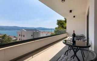3 Bedroom Amazing Home In Komarna - Komarna - 2