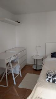 Cozy Jelsa apartment in the shade of the pines. - Jelsa - 2