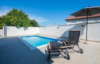 Awesome Apartment In Galizana With Wifi - Galižana - 9