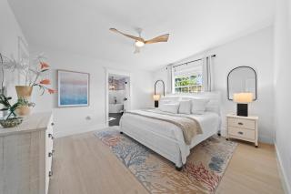 Cocoplum - A Quiet Riverfront Pool Home Near Beach - Cocoa Beach - 7