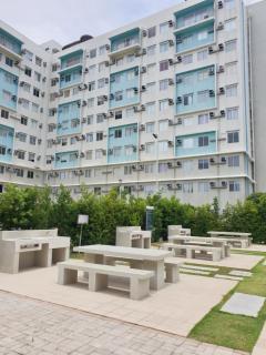 CZ Cozy Studio Unit with Hi-speed WiFi Netflix - 8