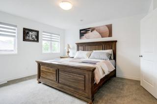 Home Away From Home - Thorold - 9