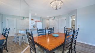 Beach Oasis, Pool Views, Steps to Beach - Hilton Head Island - 1