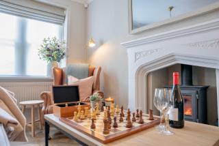 Danes Cottage - Luxury Peak District Retreat - 7