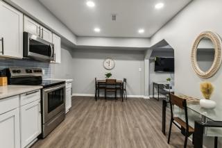 Galloway 113 I Spacious Garden Style Retreat - 8