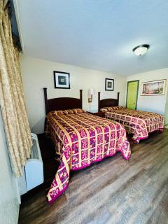 Bostonian Inn & Suites - Hitchcock - 1