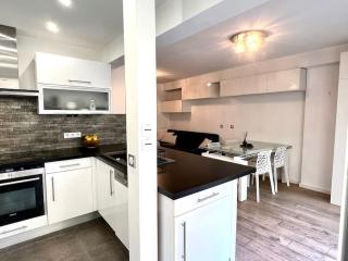 Champs-Elysées - Arc de Triomphe - 2 pièces - 4p - Paris - 6