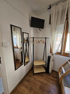 Anabel Home - 4