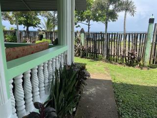 Hospedaje Rosa Del Mar & Sweets Cafe - Isla Grande del Maíz - 6