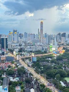 Circle luxury Condominium City view 42 Floor - Bangkok - 3