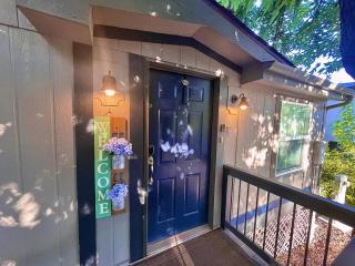 Sedona Red Rock Garden of Paradise Pets friendly and Hot tub - 2