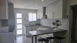 STAY Perfect View Apartment - Limassol - 8
