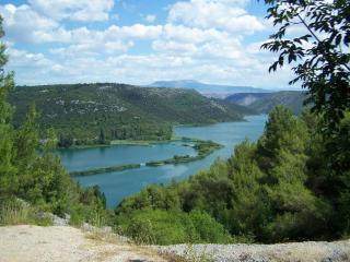 House, 3 brs, 100 y old, 14 km NP Krka, 35 km Sea - Oklaj - 3