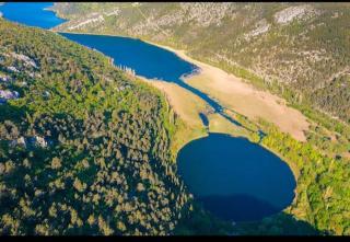 House, 3 brs, 100 y old, 14 km NP Krka, 35 km Sea - Oklaj - 1