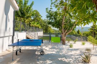 Villa Florinda with Pool and Prime Location near Split - Srinjine - 3