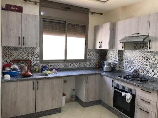 Immerse in Local Charm! Apt, Close To All Services - 0