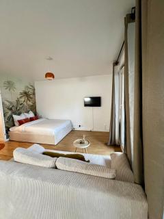 Appartement Rénové au Cœur du Quartier Commerçant - Colombes - 9
