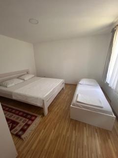 Close to SCC Luxury apartment in Sarajevo - Sarajevo - 6