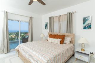 Oceanview Luxury Spacious Condo - 0