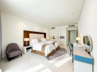 Panoramic Burj Khalifa View Luxury 2BR Penthouse - 2