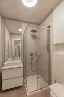 Henry's Appt with a private Suite 415 - Shared kitchen - Lussemburgo - 6