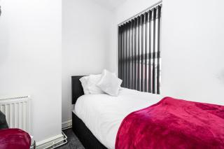 Spacious house with 2 bedrooms and free on street parking - Birmingham - 7