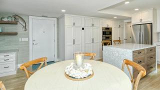 LaPlaya 206C Gorgeous vistas of the Gulf from this light and bright end unit with private access to the beach - 5