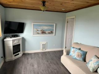 Sea Captains Cabin - 1