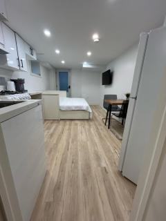 Brand New Studio Apartment - Hamilton - 3
