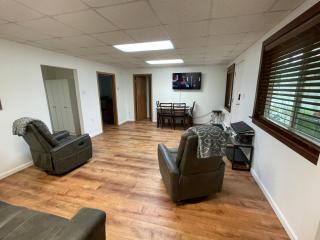 Peaceful Acres Triplex One - Lighthouse Inn - Soldotna, Alaska - 3