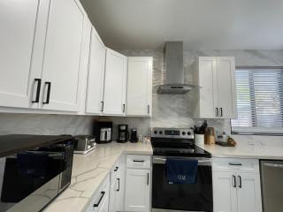 Gorgeous Abode 3 Bedrooms Hide-out in Mesa - Mesa - 1