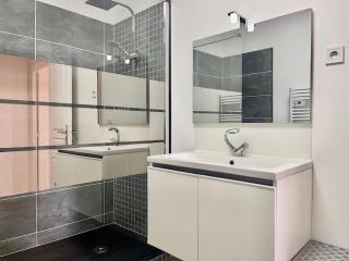 Chez Pierrot - Pont-Neuf - Vue Cité Médiévale - 1