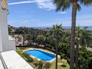 Luxury Duplex Penthouse 2 Living Rooms 3 Double Bedroom 4 Beds 4 Terraces Outstanding Sea & Mountain views - Sitio de Calahonda - 4