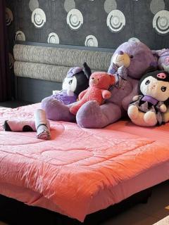 Kuromi卡通主题浪漫公寓 配有大屏幕蓝牙音响电影房 Netflix Youtube - 2