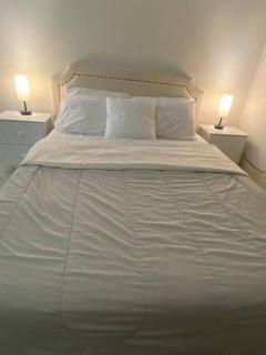 4 bedrooms, 5 beds, Free Parking, Private entry, - Silver Spring - 6