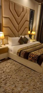 Family Guest House - 5