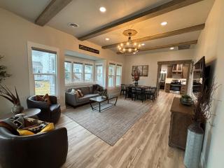 Home Town Mountain Lodging - 1