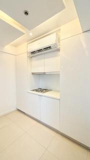 BGC Luxe Interior Suite with Golf Course View - Manila - 4