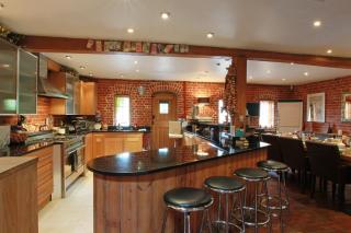 Tonge Barn - Sittingbourne - 2