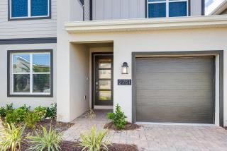 Last Minute Disney Getaway! Private Pool, Hot Tub & Games Room. Book Now! #43331 - Kissimmee - 2