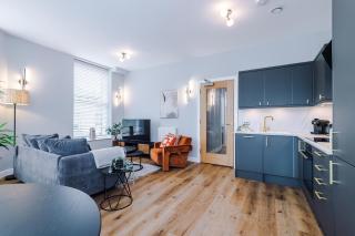 Harrogate House Apt 1 - Cheltenham Parade View - Harrogate - 4