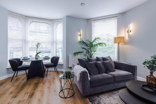 Harrogate House Apt 1 - Cheltenham Parade View - Harrogate - 2